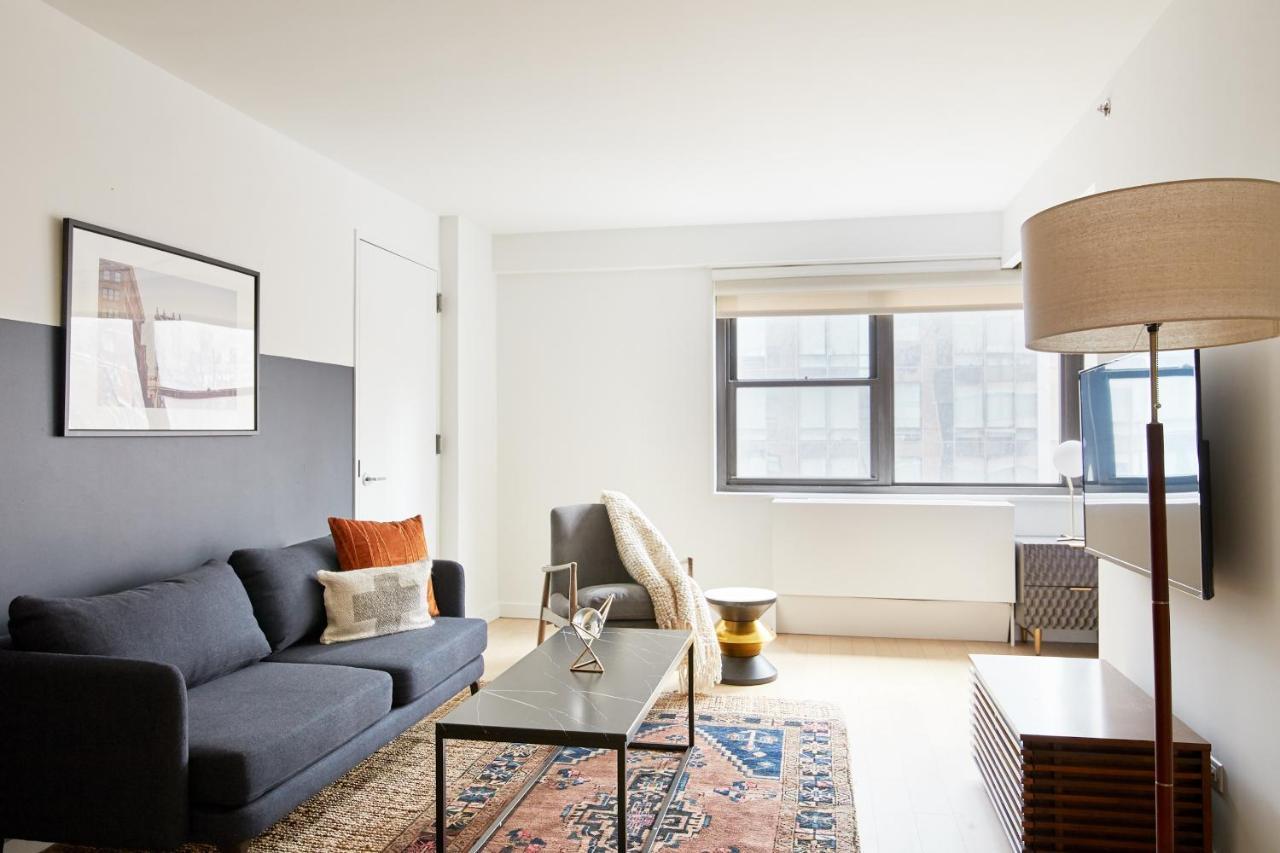 Charming Midtown East Suites By Sonder New York Bagian luar foto