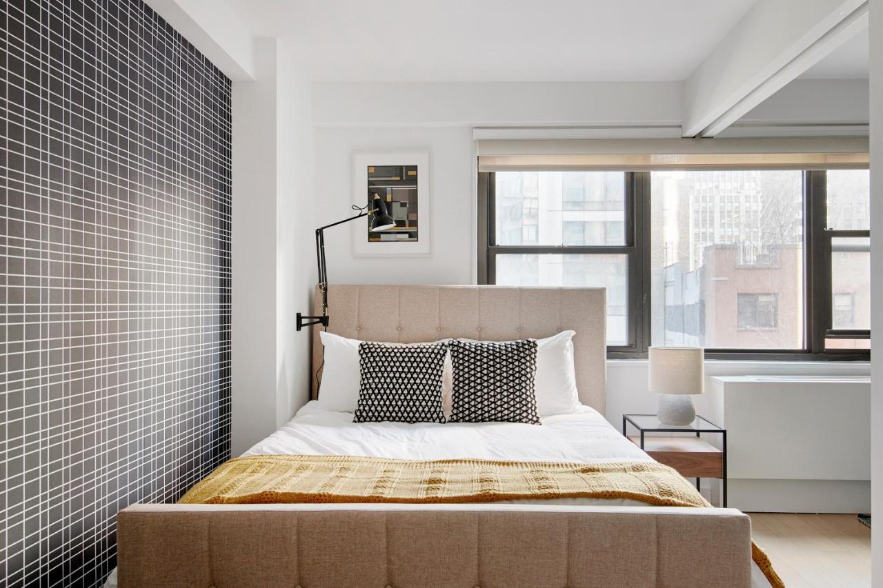 Charming Midtown East Suites By Sonder New York Bagian luar foto